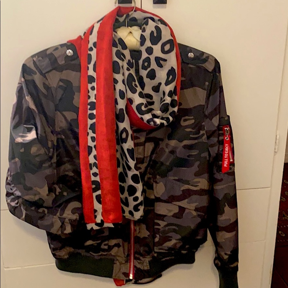 L Camouflage Bomber Jacket